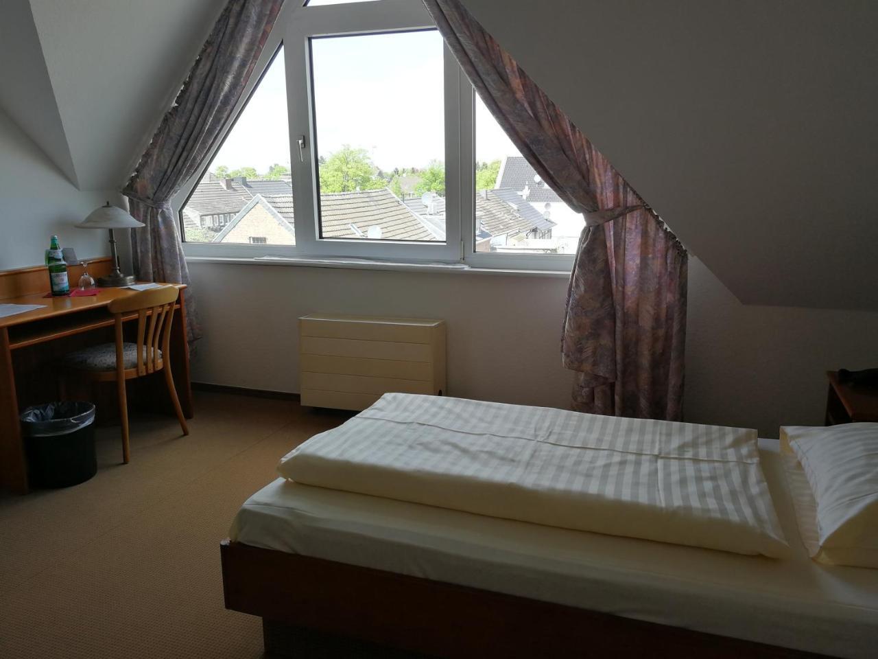 Brauhotel Jan Van Werth Neuss Esterno foto