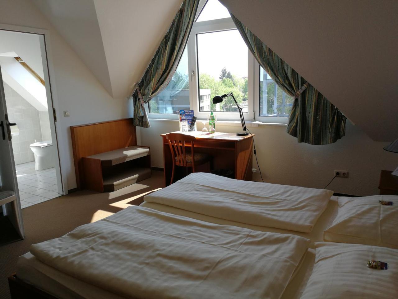 Brauhotel Jan Van Werth Neuss Esterno foto